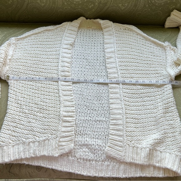 Anthropologie Moth Chunky Knit Open Front Cardigan Size Medium - Picture 6 of 7